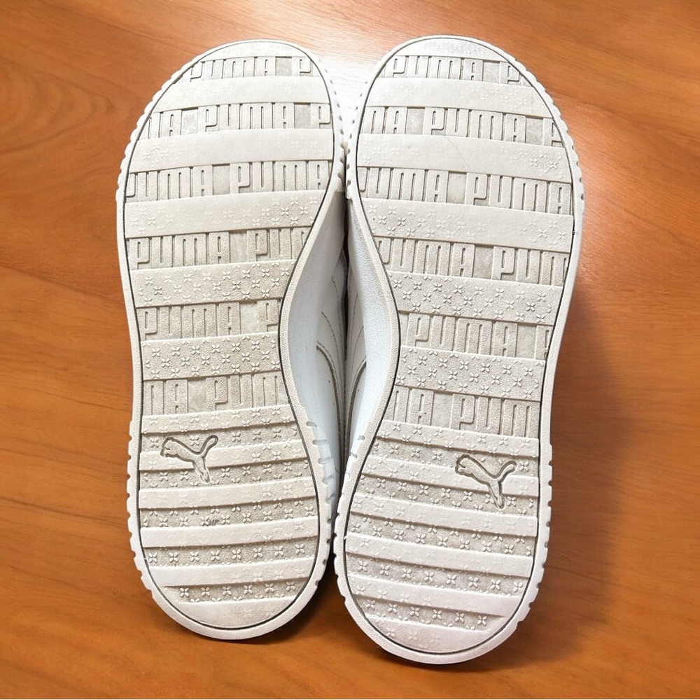 Women’s Puma Carina White Leather Sneakers Size 10 - Picture 7 of 11